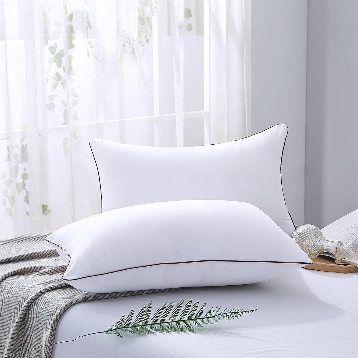 HUXMEYSON Pillows Standard Size Set of 4, Bed Pillows Set of 4, Down Alternative... 3 HUXMEYSON Pillows Standard Size Set of 4, Bed Pillows Set of 4, Down Alternative... - Image 3