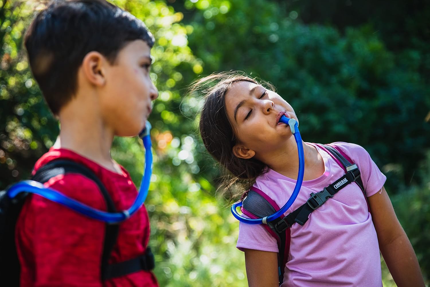 CamelBak Mini M.U.L.E. Kids Hydration Backpack 50oz 3 CamelBak Mini M.U.L.E. Kids Hydration Backpack 50oz - Image 3