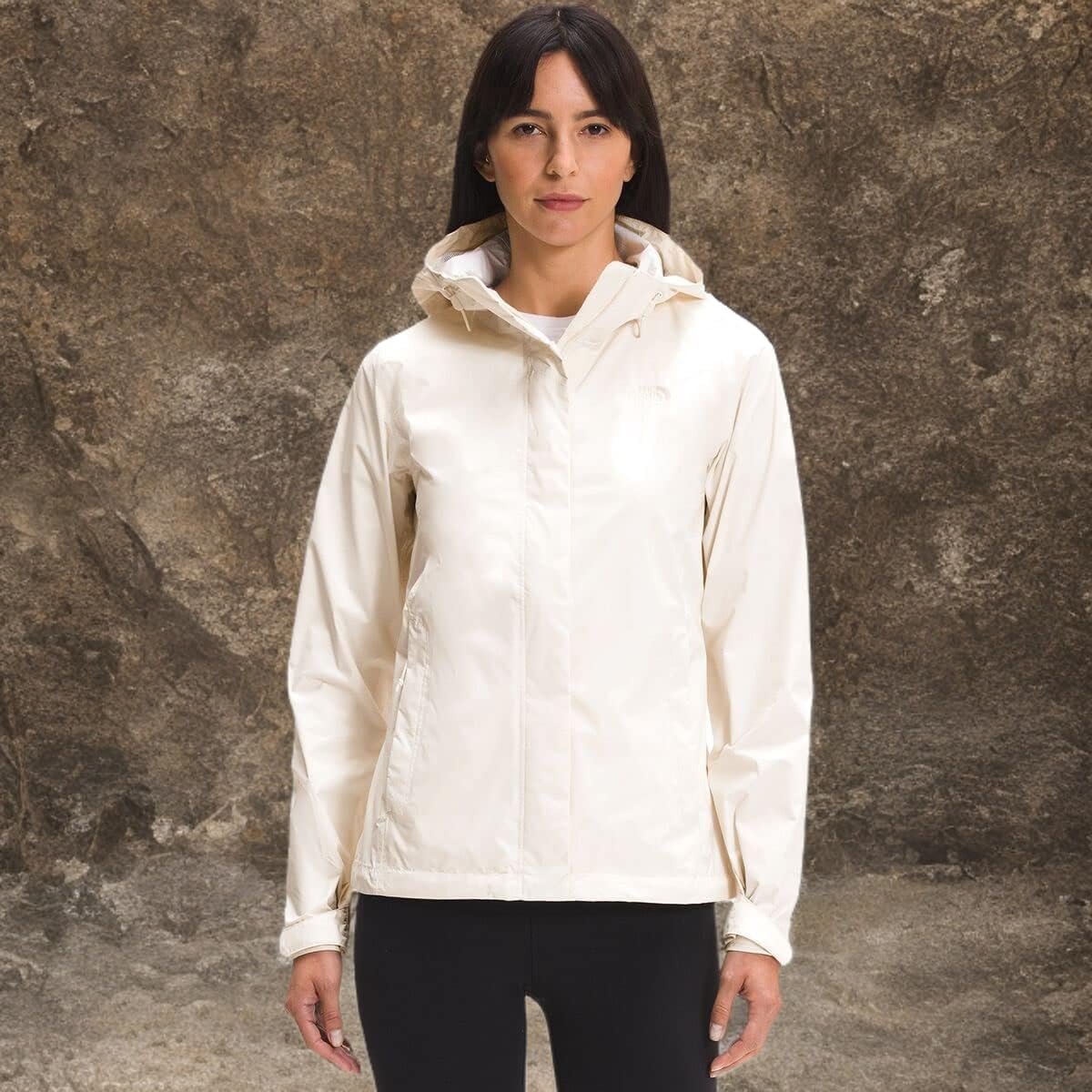 THE NORTH FACE Women's Venture 2 Waterproof Hooded Rain Jacket | Raincoat With B... 4 THE NORTH FACE Women's Venture 2 Waterproof Hooded Rain Jacket | Raincoat With B... - Image 7